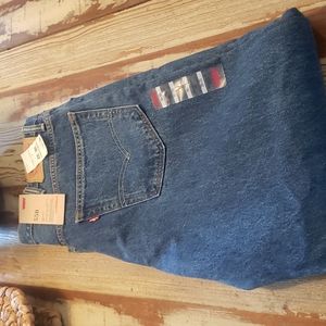 New With Tags, men's Levi's 550 relaxed fit jeans, size 38x32
